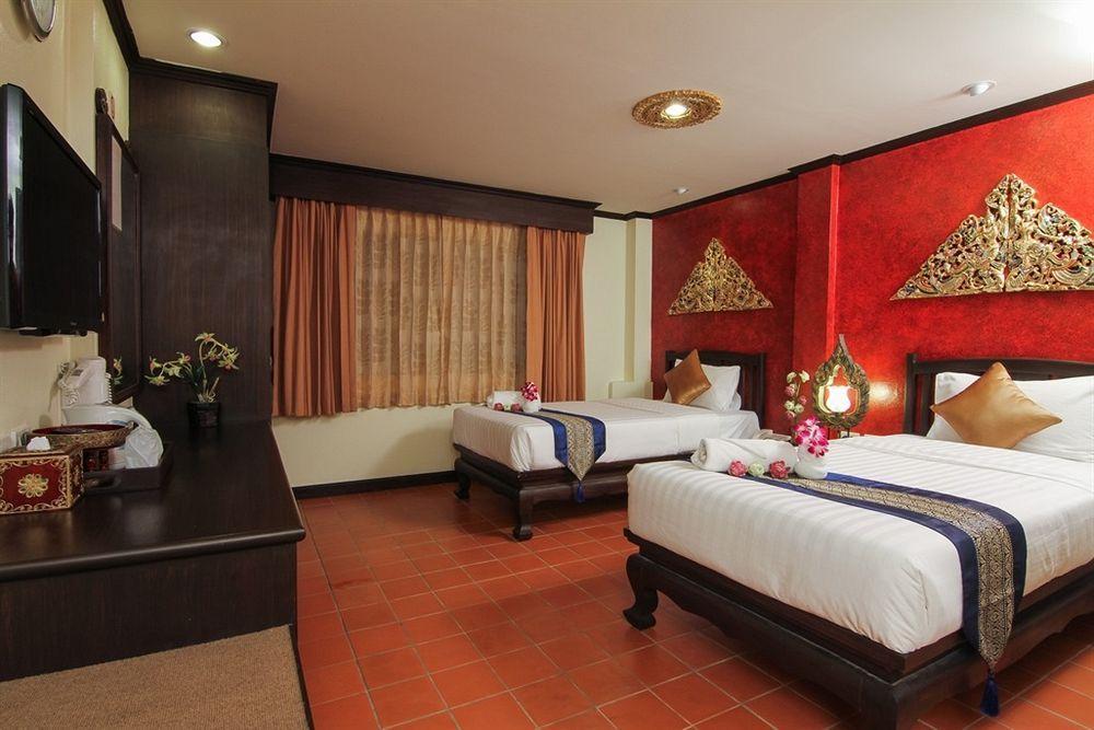 Patong Pl Guesthouse מראה חיצוני תמונה