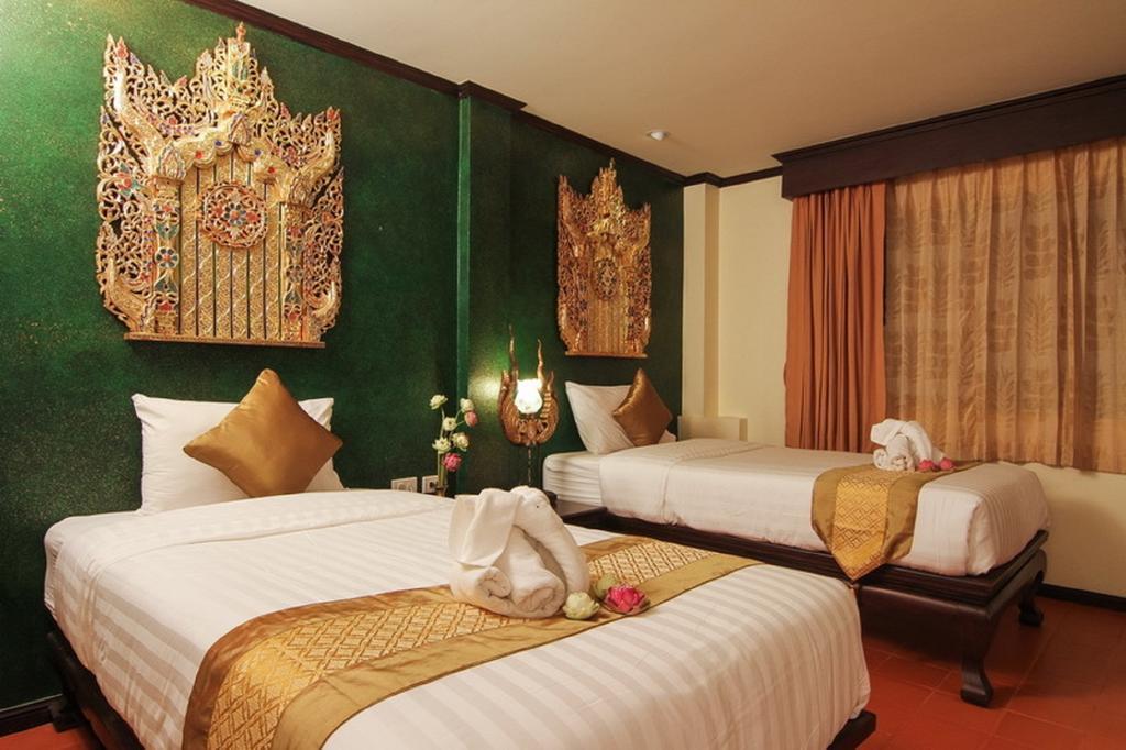 Patong Pl Guesthouse מראה חיצוני תמונה