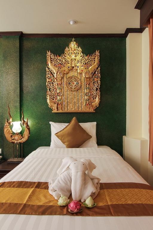 Patong Pl Guesthouse מראה חיצוני תמונה