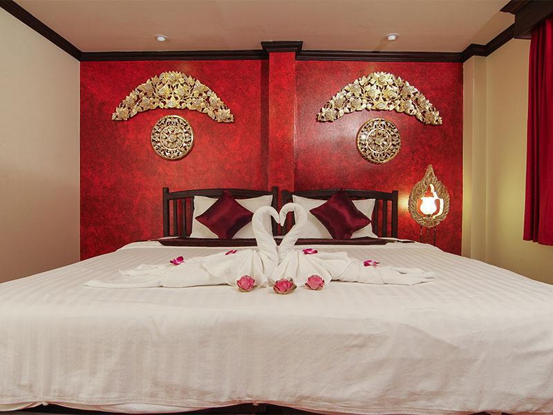 Patong Pl Guesthouse מראה חיצוני תמונה