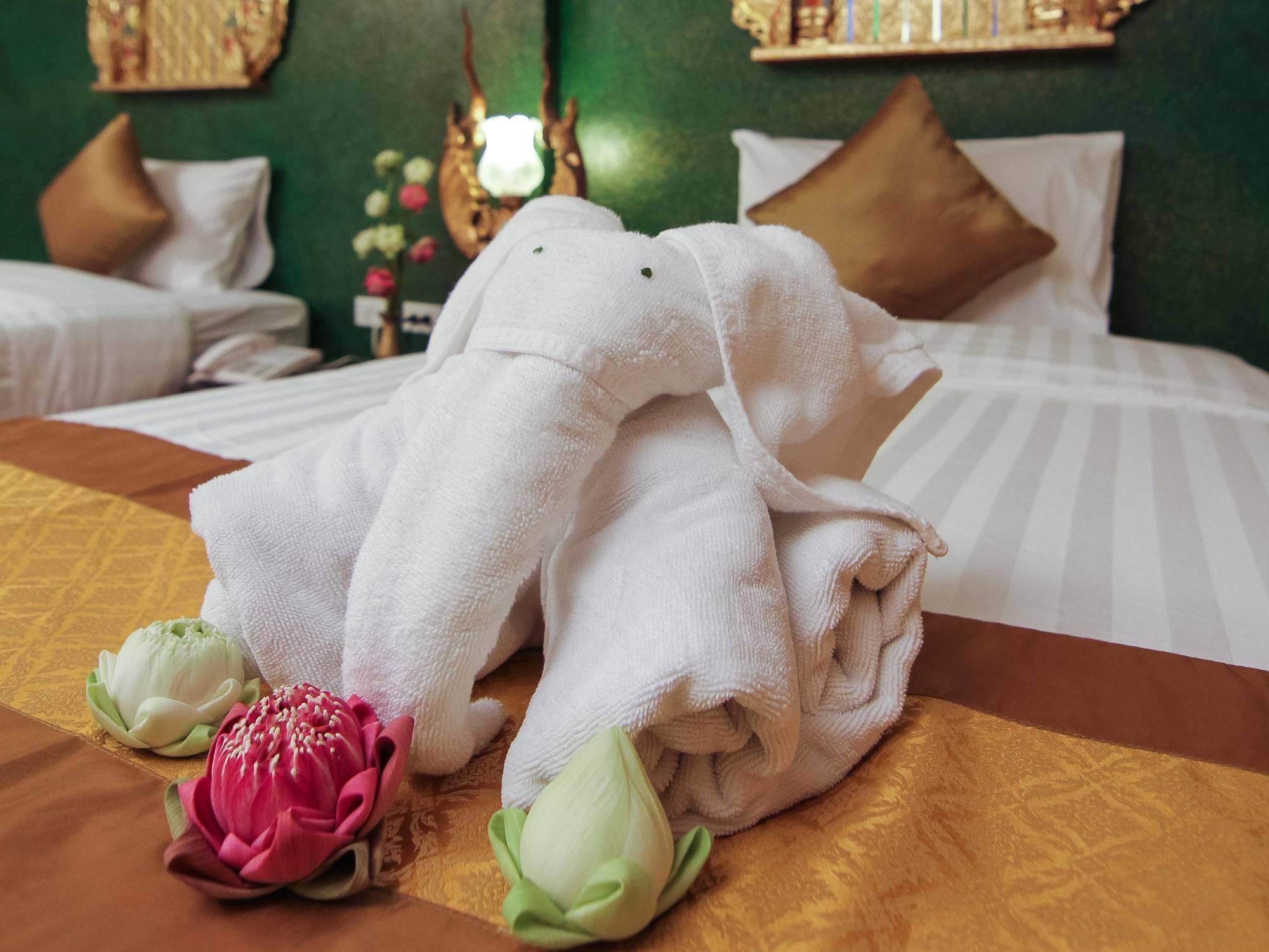 Patong Pl Guesthouse מראה חיצוני תמונה